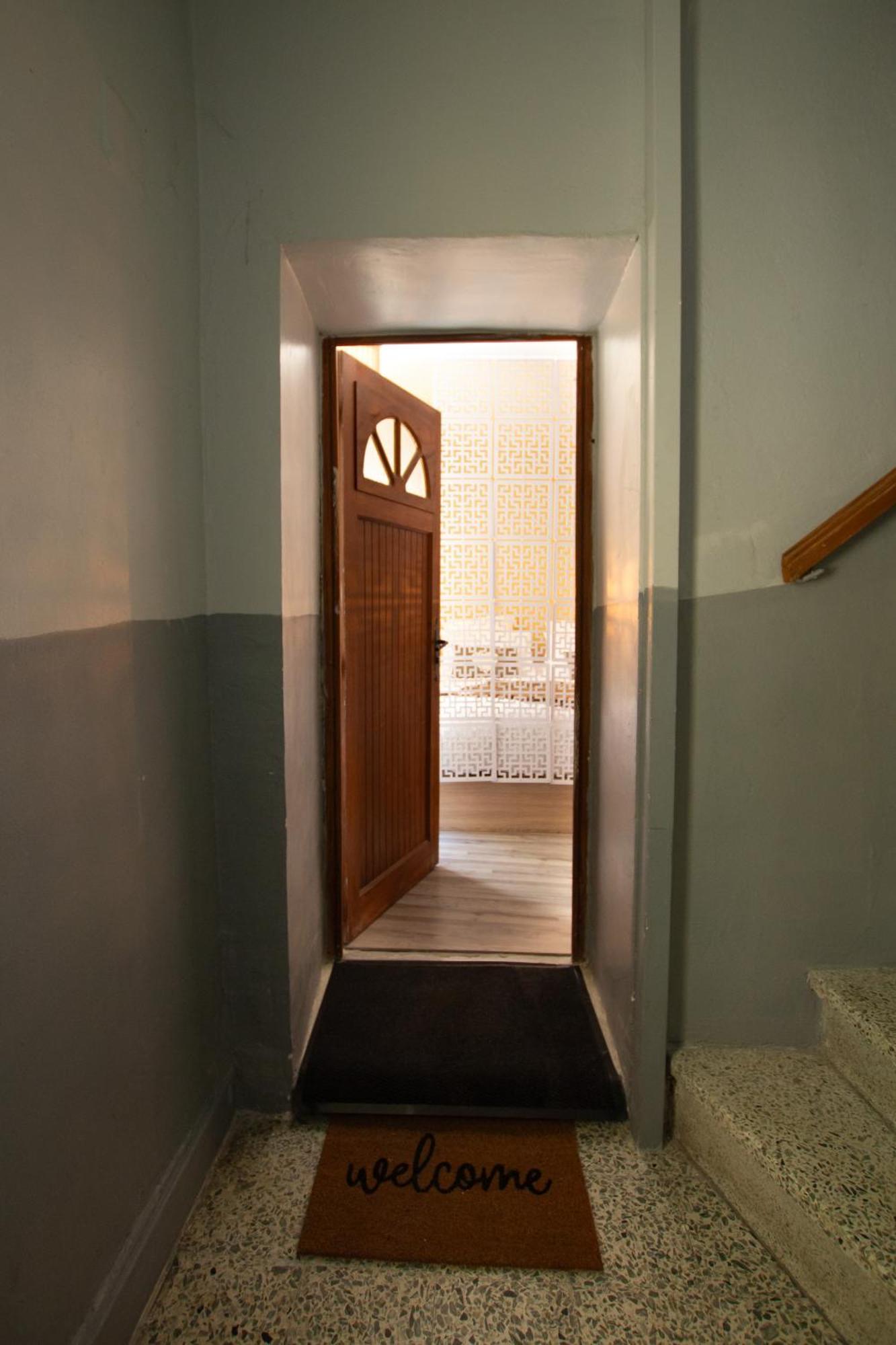 Cosy Caud, Appart En Plein Coeur Du Centre Historique Арл Екстериор снимка